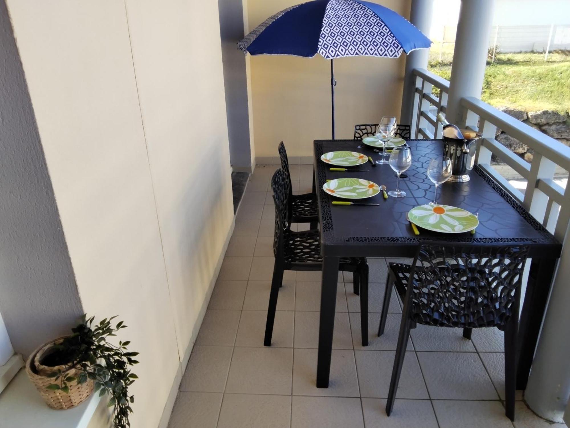 Bord D'ocean Dans 3*** Avec Piscine Et Parking Prive
